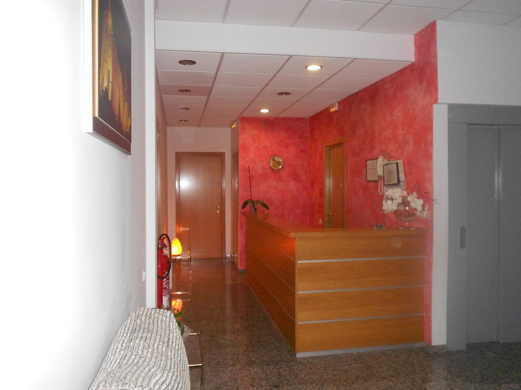 Hostal Ca La Irene Sant Vicens De Castellet Dış mekan fotoğraf