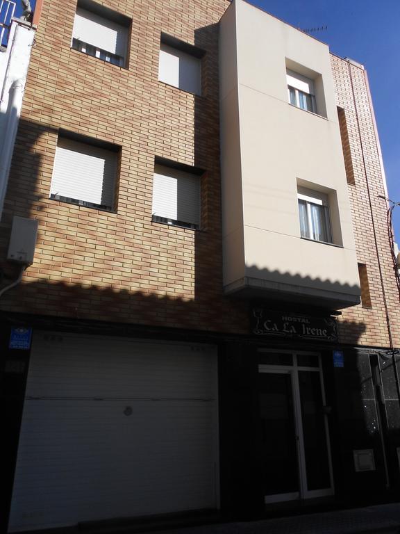 Hostal Ca La Irene Sant Vicens De Castellet Dış mekan fotoğraf